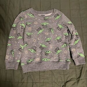 Star Wars 4T toddler boys light weight sweater.